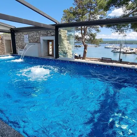 Boutique Vista 4* 马林斯卡