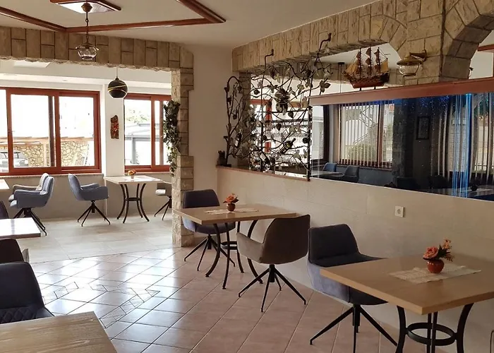 Boutique Vista 4*